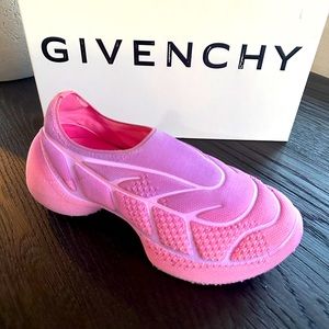 Givenchy TK 360 plus sneakers